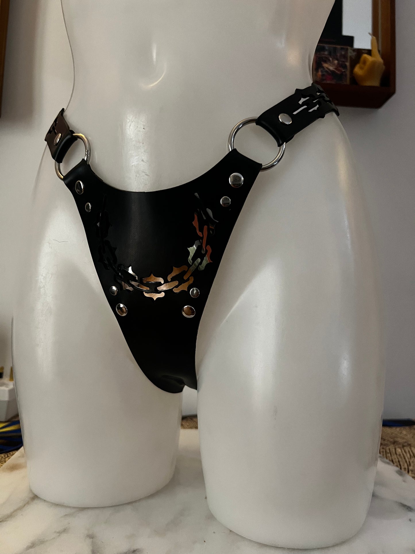 Centurion Thong - low waist